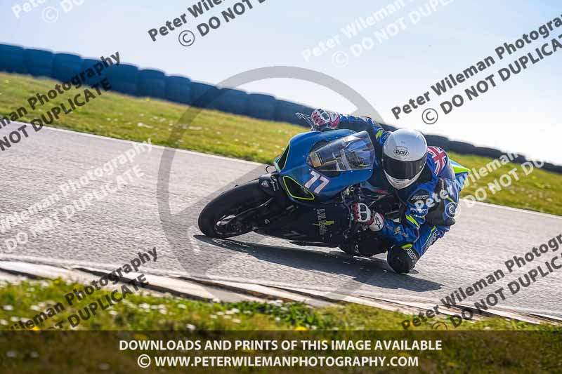 anglesey no limits trackday;anglesey photographs;anglesey trackday photographs;enduro digital images;event digital images;eventdigitalimages;no limits trackdays;peter wileman photography;racing digital images;trac mon;trackday digital images;trackday photos;ty croes